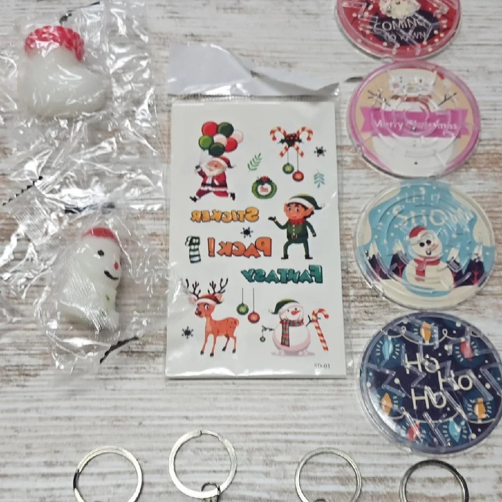 Kids’ Christmas Party Favor Set